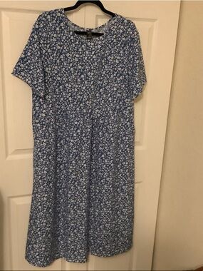 Emory Rose Blue Floral Short-Sleeve Midi Dress, Size Large-New